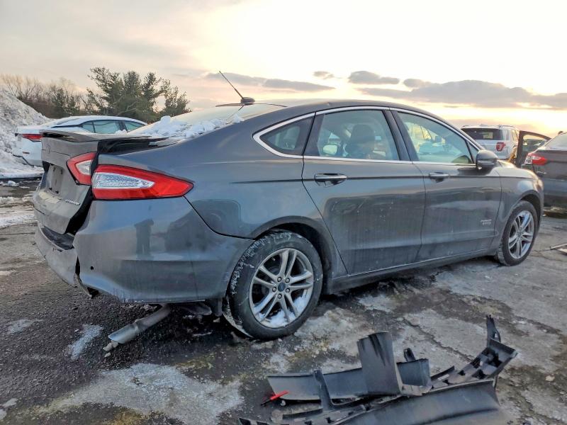 Photo 3 from auction – 2016 FORD FUSION with VIN 3FA6P0SU5GR255538