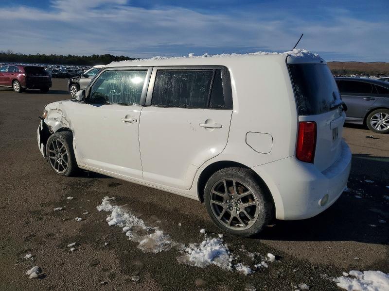 Photo 2 from auction – 2010 TOYOTA SCION XB with VIN JTLZE4FE0A1106533