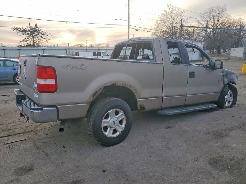 Photo 3 from auction – 2004 FORD F150 with VIN 1FTRX14W64NA59103