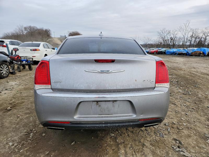 Photo 6 from auction – 2016 CHRYSLER 300C with VIN 2C3CCAKG3GH270144