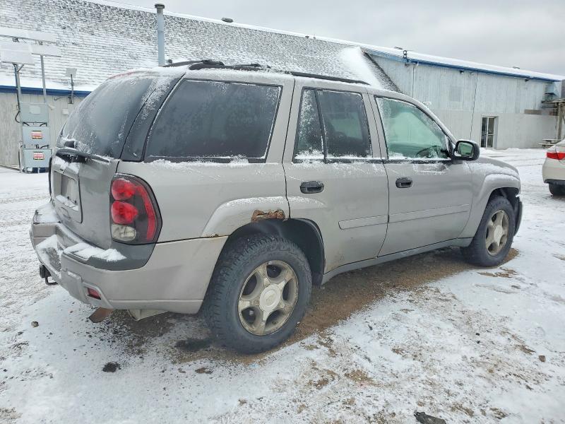 Photo 3 from auction – 2007 CHEVROLET TRAILBLAZE with VIN 1GNDT13S872211741