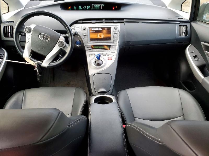 Photo 8 from auction – 2013 TOYOTA PRIUS with VIN JTDKN3DU5D5646510