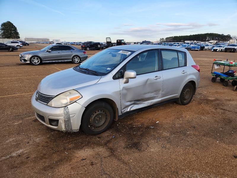 NISSAN VERSA S 2009 with VIN 3N1BC13E39L457983 - Photo from auction