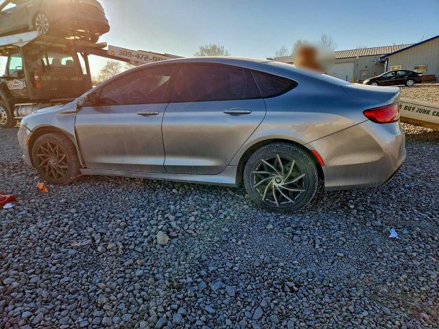 Photo 2 from auction – 2015 CHRYSLER 200 S with VIN 1C3CCCBBXFN754365