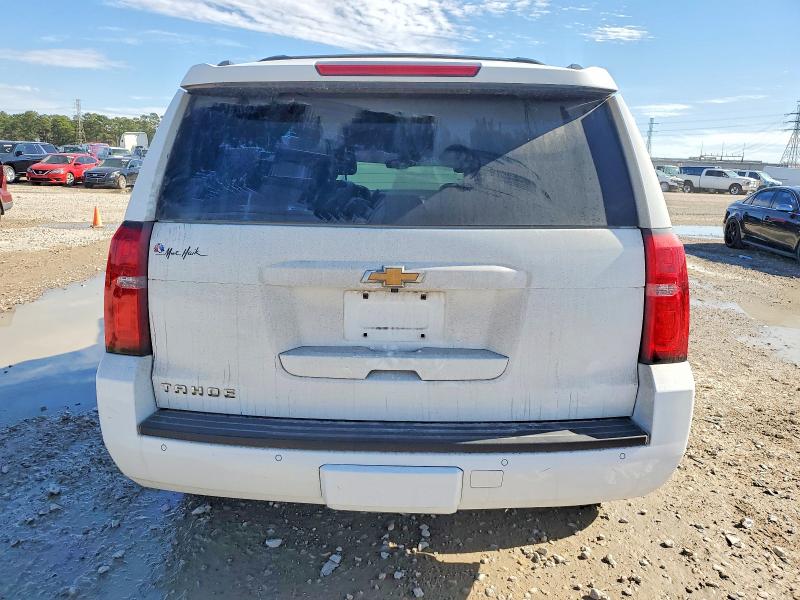 Photo 6 from auction – 2017 CHEVROLET TAHOE with VIN 1GNSCBKC9HR383759