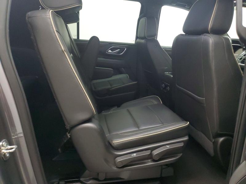Photo 11 from auction – 2022 CHEVROLET SUBURBAN C with VIN 1GNSCFKD0NR177807