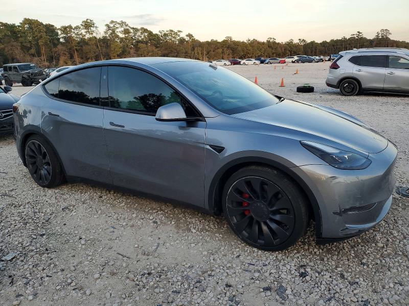 Photo 4 from auction – 2024 TESLA MODEL Y with VIN 7SAYGDEFXRA310867