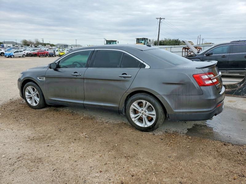 Photo 2 from auction – 2015 FORD TAURUS SEL with VIN 1FAHP2E87FG207242