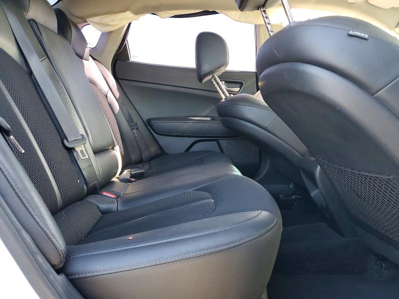 Photo 10 from auction – 2019 KIA OPTIMA LX with VIN 5XXGT4L30KG280958