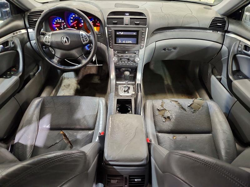 Photo 8 from auction – 2004 ACURA TL with VIN 19UUA66234A053495