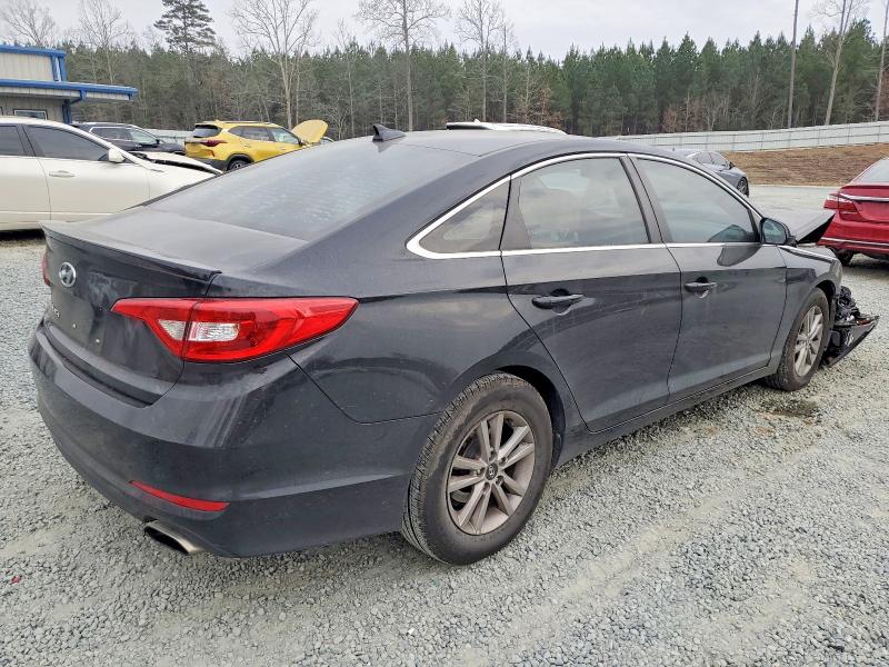 Photo 3 from auction – 2017 HYUNDAI SONATA SE with VIN 5NPE24AF4HH516810