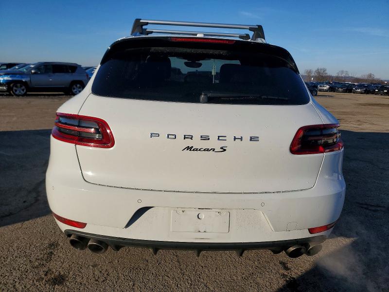 Photo 6 from auction – 2015 PORSCHE MACAN S with VIN WP1AB2A54FLB70937