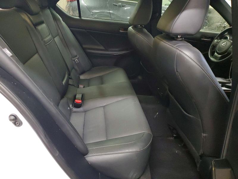 Photo 10 from auction – 2021 LEXUS IS 300 with VIN JTHAA1D24M5109149