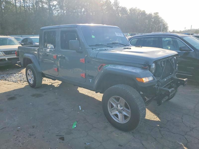 Photo 4 from auction – 2020 JEEP GLADIATOR with VIN 1C6HJTAG2LL194652