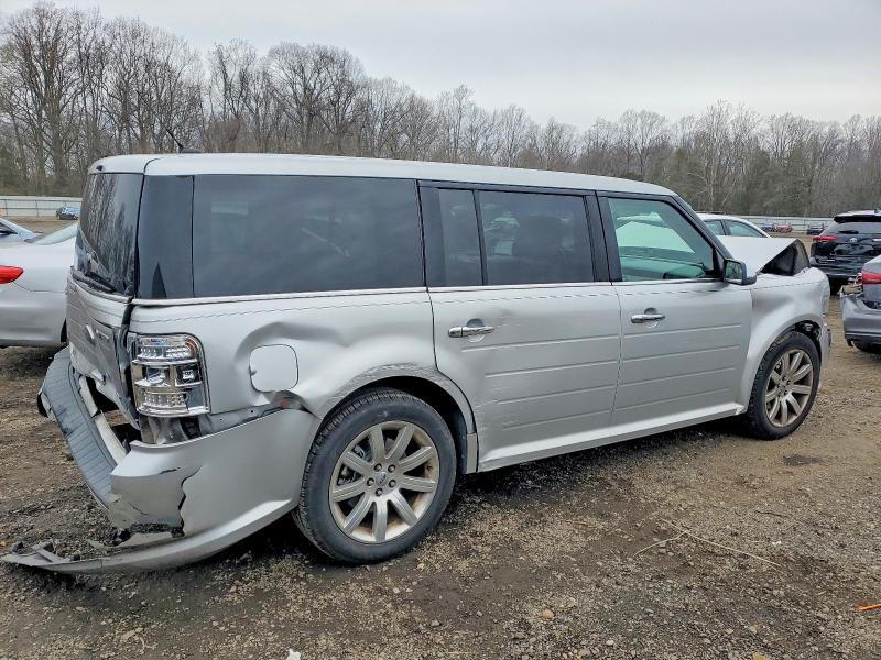 Photo 3 from auction – 2009 FORD FLEX LIMIT with VIN 2FMEK63C09BB08795