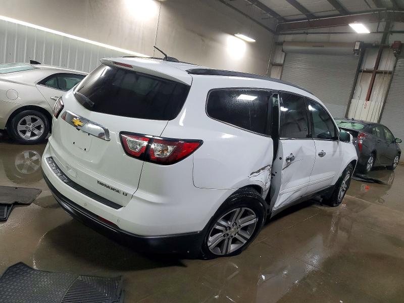 Photo 3 from auction – 2016 CHEVROLET TRAVERSE L with VIN 1GNKRGKD4GJ333160
