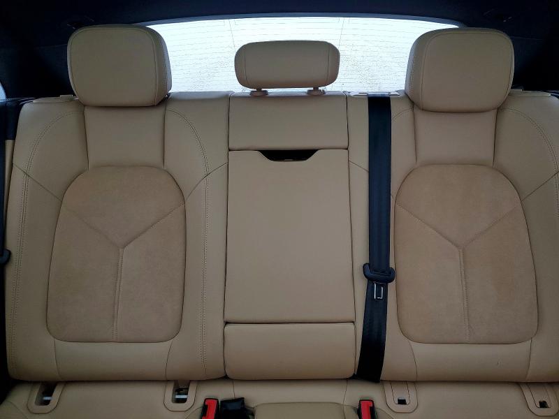 Photo 10 from auction – 2017 PORSCHE MACAN with VIN WP1AA2A57HLB02315