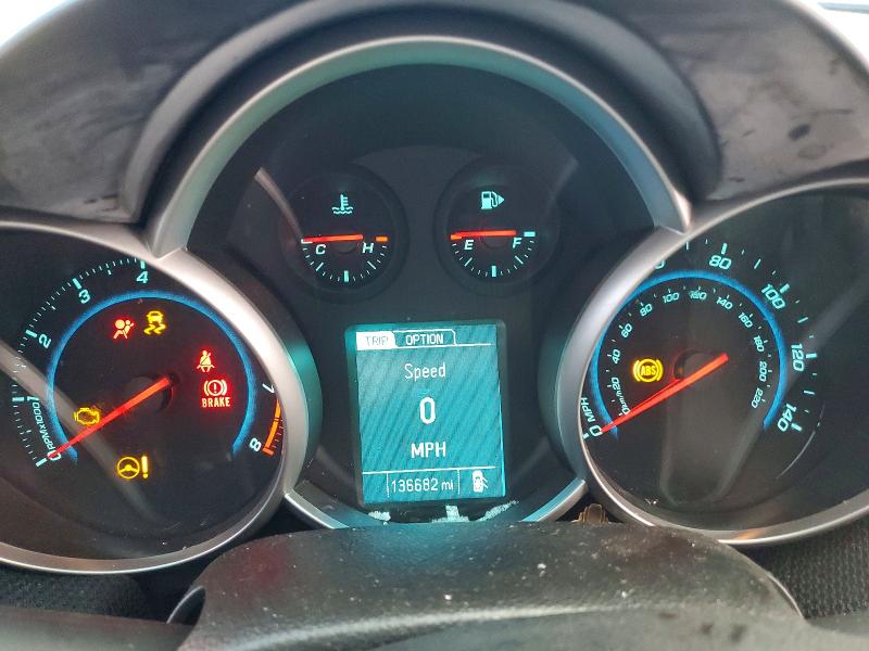 Photo 9 from auction – 2014 CHEVROLET CRUZE with VIN 1G1PC5SBXE7174585