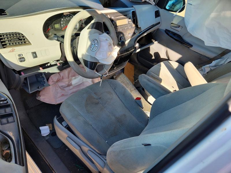 Photo 8 from auction – 2014 TOYOTA SIENNA with VIN 5TDZK3DCXES503725