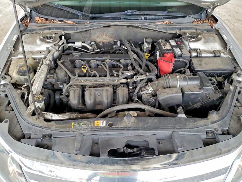 Photo 11 from auction – 2011 FORD FUSION S with VIN 3FAHP0GA7BR343121