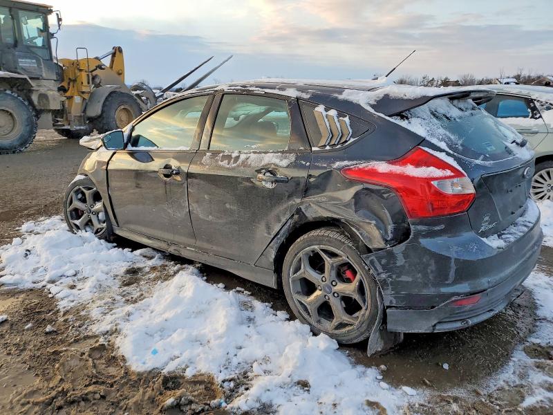 Photo 2 from auction – 2014 FORD FOCUS with VIN 1FADP3L94EL102647