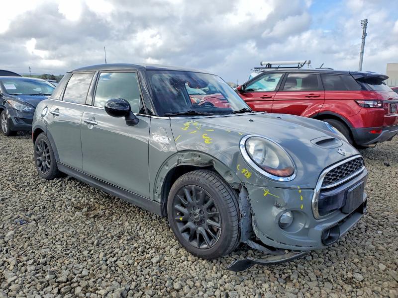 Photo 4 from auction – 2016 MINI COOPER S with VIN WMWXU3C59G2D29242