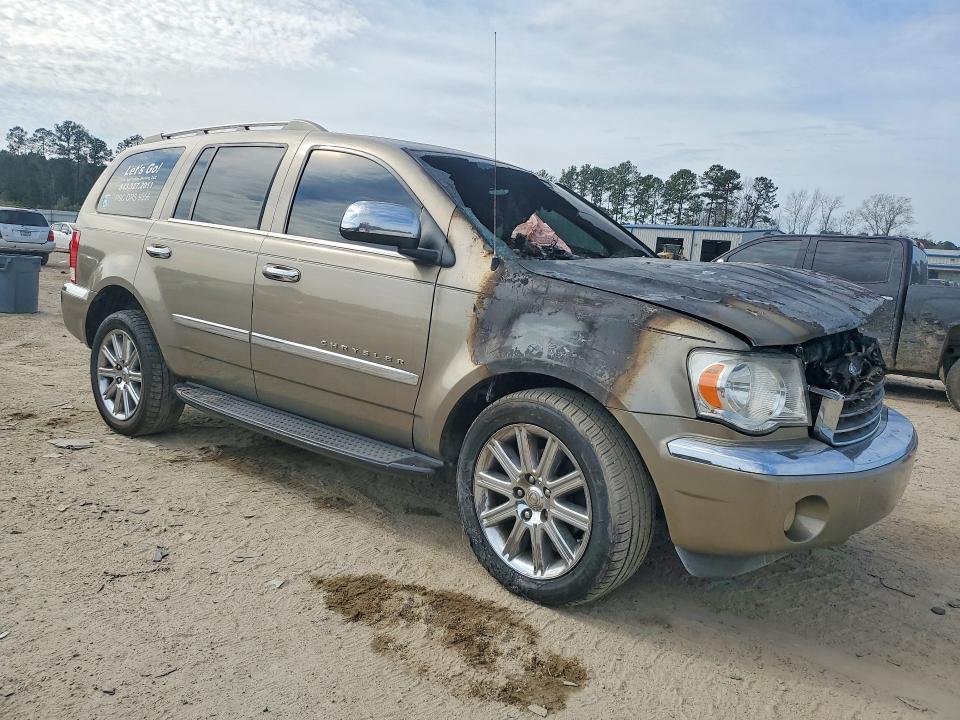 Photo 4 from auction – 2007 CHRYSLER ASPEN LIMI with VIN 1A8HW58217F548951