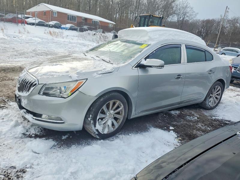 BUICK LACROSSE 2016 with VIN 1G4GB5G33GF225098 - Photo from auction