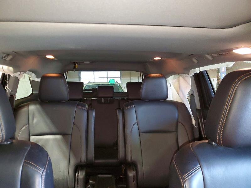 Photo 8 from auction – 2019 TOYOTA HIGHLANDER with VIN 5TDJZRFH2KS975045