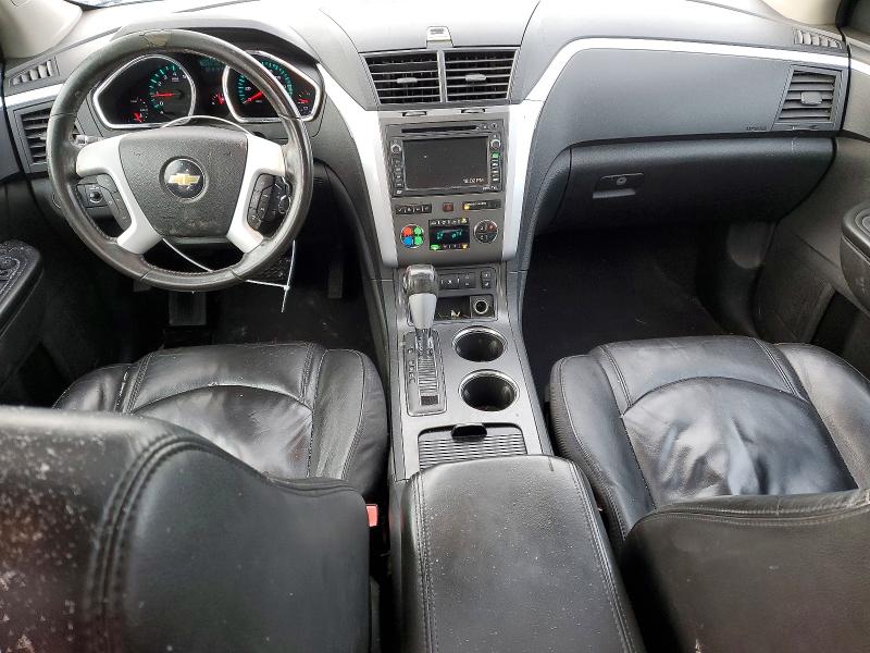 Photo 8 from auction – 2010 CHEVROLET TRAVERSE L with VIN 1GNLRFED2AS142185