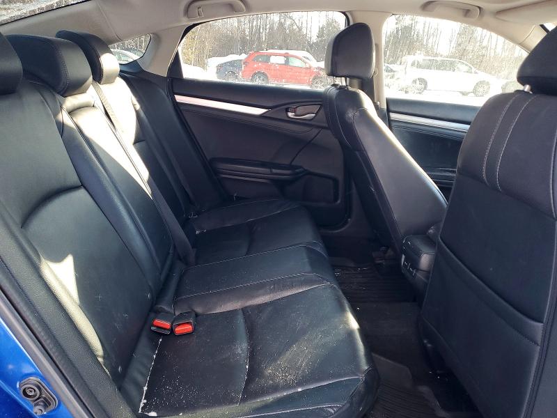 Photo 10 from auction – 2017 HONDA CIVIC TOUR with VIN 2HGFC1F90HH100976