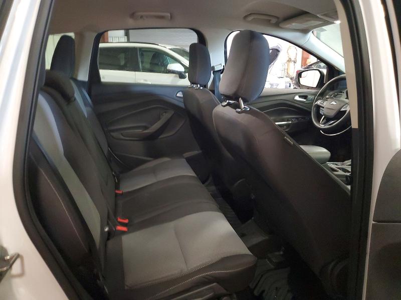 Photo 11 from auction – 2018 FORD ESCAPE SE with VIN 1FMCU9GD0JUD57277