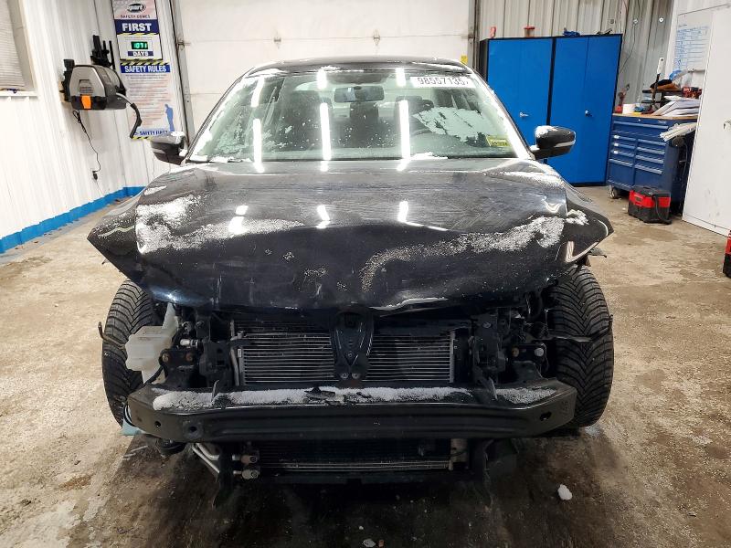 Photo 5 from auction – 2018 VOLKSWAGEN JETTA SE with VIN 3VWB67AJ3JM235723