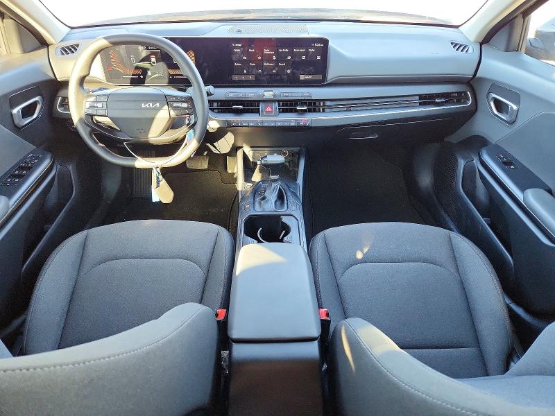 Photo 8 from auction – 2025 KIA K4 with VIN 3KPFT4DE4SE021698