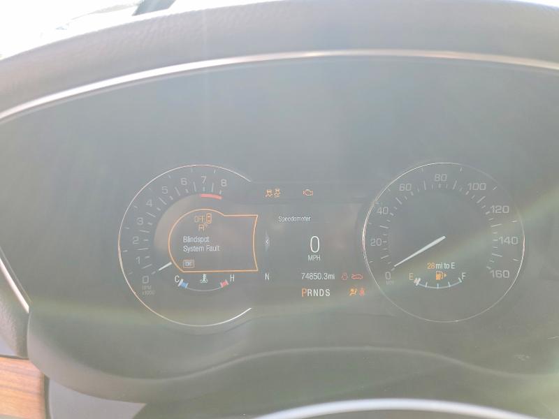 Photo 9 from auction – 2019 LINCOLN MKC SELECT with VIN 5LMCJ2C94KUL02153