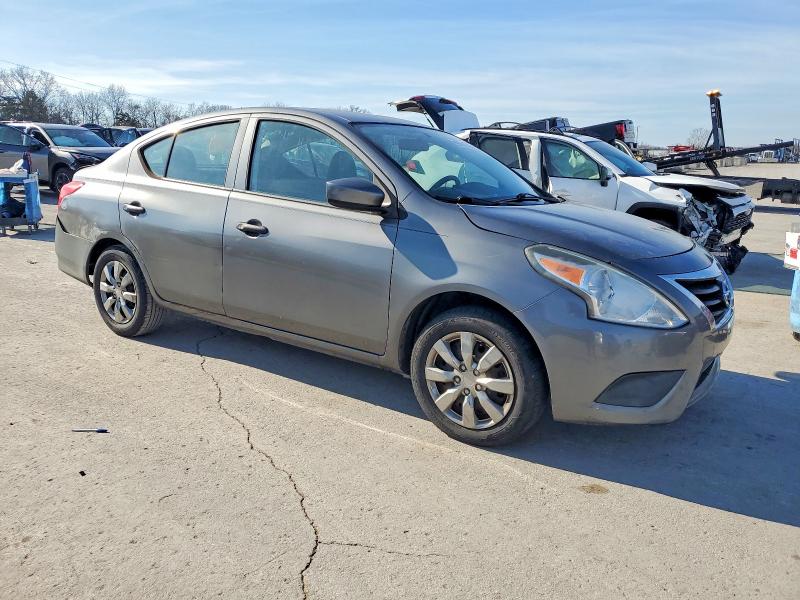 Photo 4 from auction – 2016 NISSAN VERSA S with VIN 3N1CN7AP0GL880040