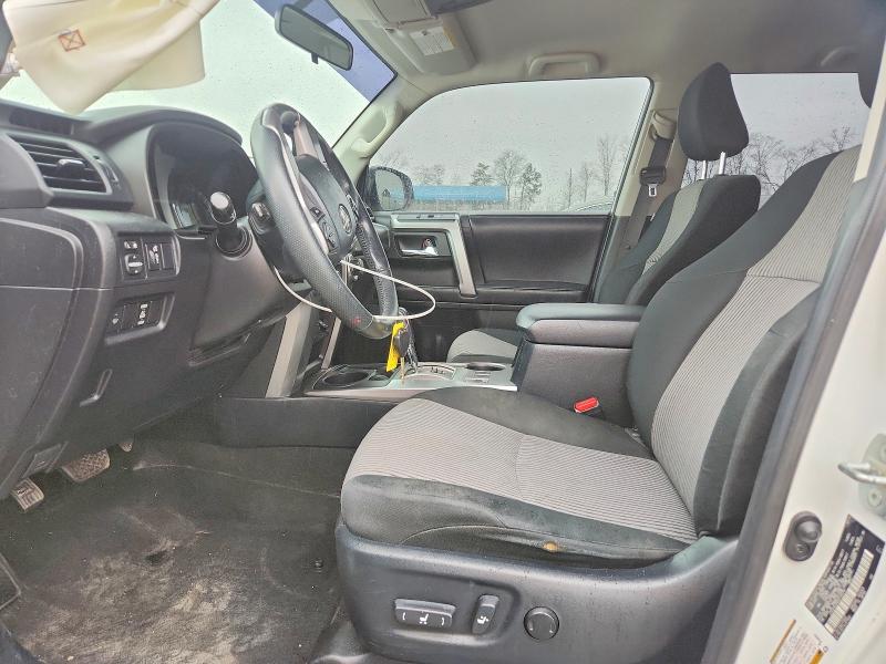 Photo 7 from auction – 2017 TOYOTA 4RUNNER SR with VIN JTEZU5JR0H5149797
