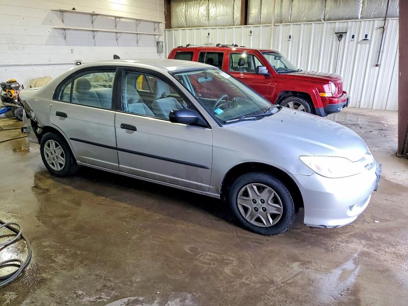 Photo 4 from auction – 2005 HONDA CIVIC DX with VIN 2HGES16445H615073