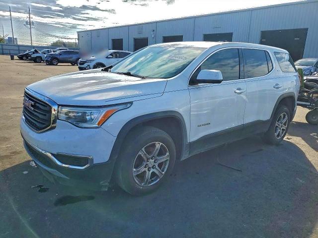 GMC ACADIA SLE 2018 with VIN 1GKKNKLA4JZ190591 - Photo from auction