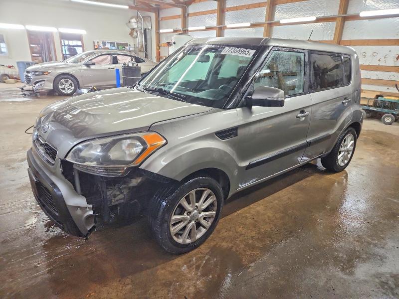 KIA SOUL + 2012 with VIN KNDJT2A61C7460662 - Photo from auction