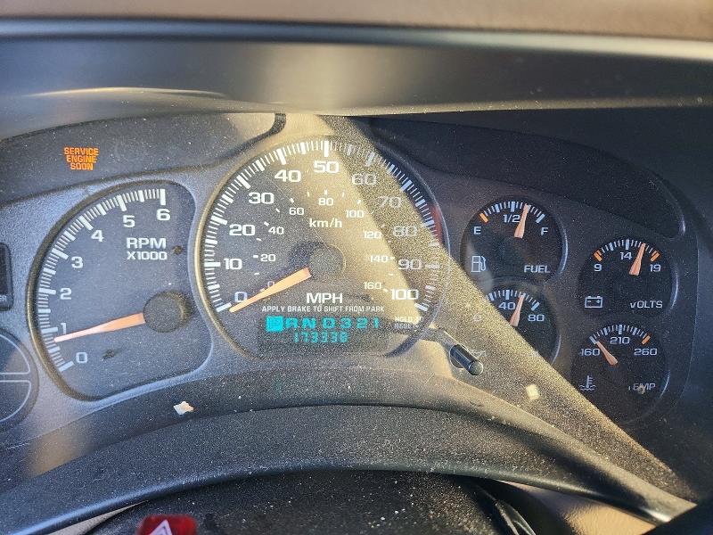 Photo 9 from auction – 2002 CHEVROLET SILVERADO with VIN 1GCEK19T22E283784