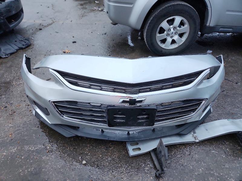 Photo 12 from auction – 2018 CHEVROLET MALIBU with VIN 1G1ZD5ST6JF212358