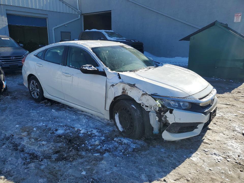 Photo 4 from auction – 2017 HONDA CIVIC LX with VIN 2HGFC2F52HH511878