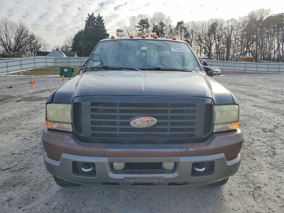 Photo 5 from auction – 2004 FORD F250 SUPER with VIN 1FTNW21P54EB91628