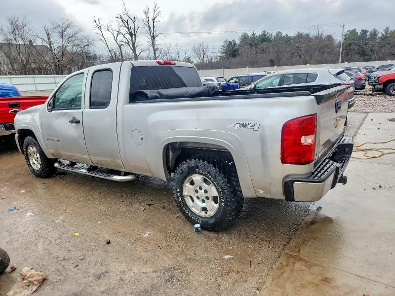 Photo 2 from auction – 2010 CHEVROLET SILVERADO with VIN 1GCSKSE36AZ157241