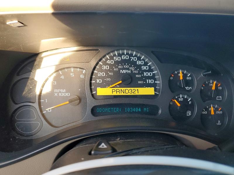 Photo 9 from auction – 2004 CHEVROLET SILVERADO with VIN 1GCEK14T04Z180737