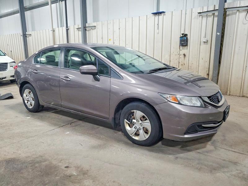 Photo 4 from auction – 2015 HONDA CIVIC LX with VIN 19XFB2F55FE115714