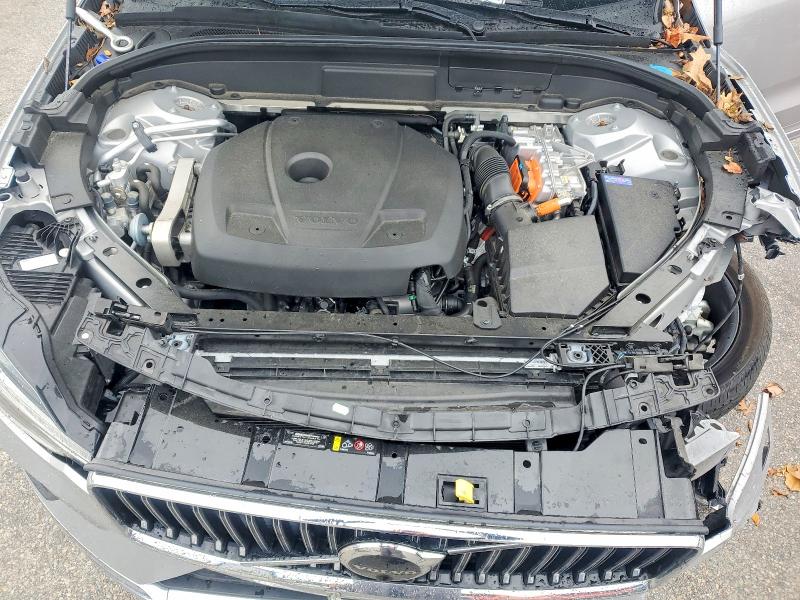 Photo 12 from auction – 2023 VOLVO XC60 PLUS with VIN YV4H60DN1P1219378
