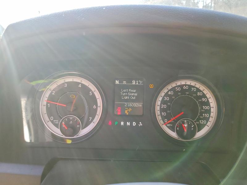 Photo 9 from auction – 2018 RAM 1500 with VIN 1C6RR6FT4JS195888