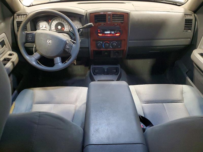 Photo 8 from auction – 2005 DODGE DAKOTA QUA with VIN 1D7HW48N95S210557